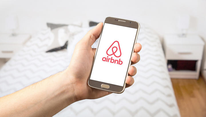   ,      Airbnb