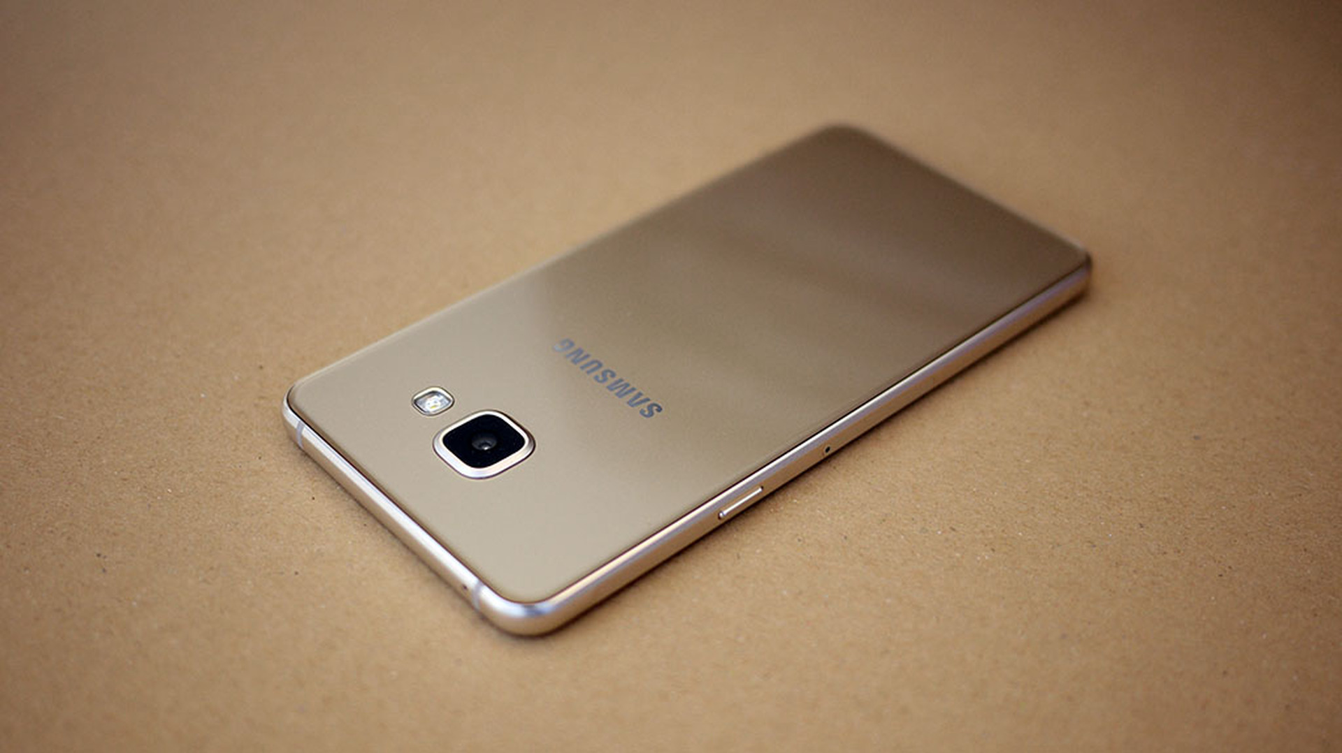 Samsung Galaxy a5 2016 золотой