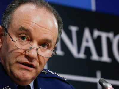 Главком войск НАТО призвал США тщательнее следить за Россией