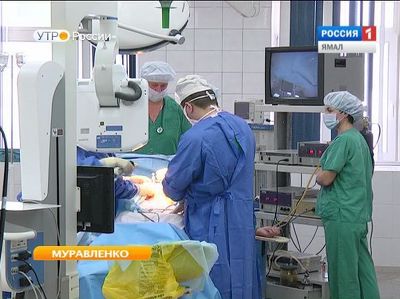 Хирурги из Петербурга обучают ямальских коллег малоинвазивной медицине