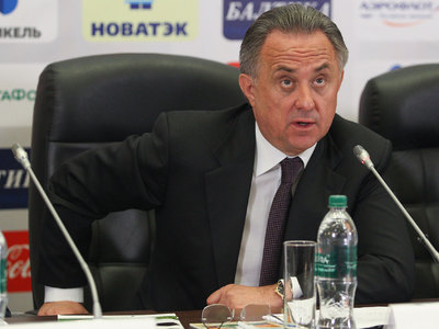 Глава РФС объяснил причину сбоя выкатного поля стадиона в Санкт-Петербурге