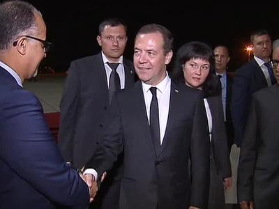 Дмитрий Медведев прилетел в Марокко