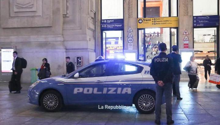 На выставке в Милане итальянец застрял в российской капсуле криоконсервации