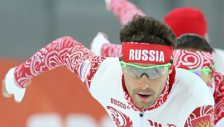 Россияне победили в командной гонке на этапе Кубка мира по конькобежному спорту