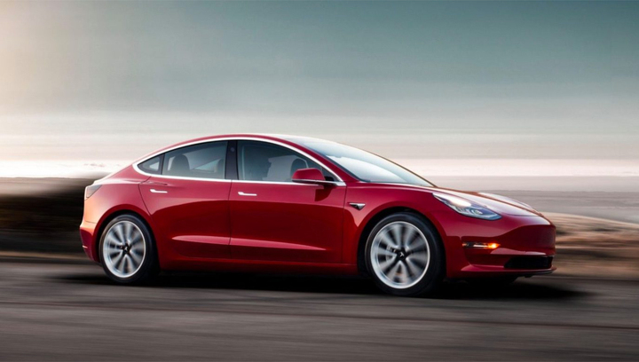 Tesla подарит Model 3 в награду за взлом электрокара