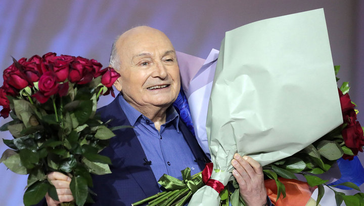 Михаил Жванецкий отмечает 85-летие