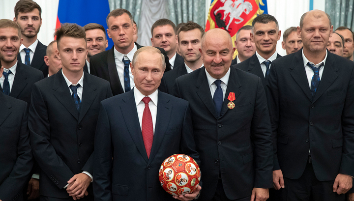 Дворкович: Путин скептически относится к российскому футболу