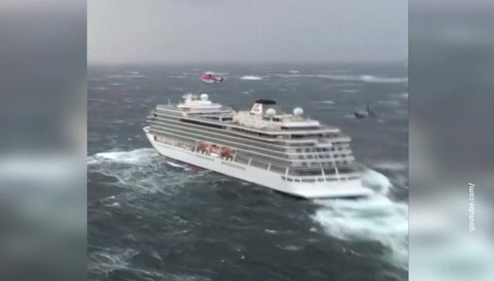 С круизного лайнера Viking Sky эвакуированы 115 человек, 9 госпитализированы