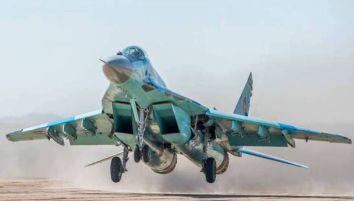 В Каспийском море отыскали фрагменты азербайджанского МиГ-29