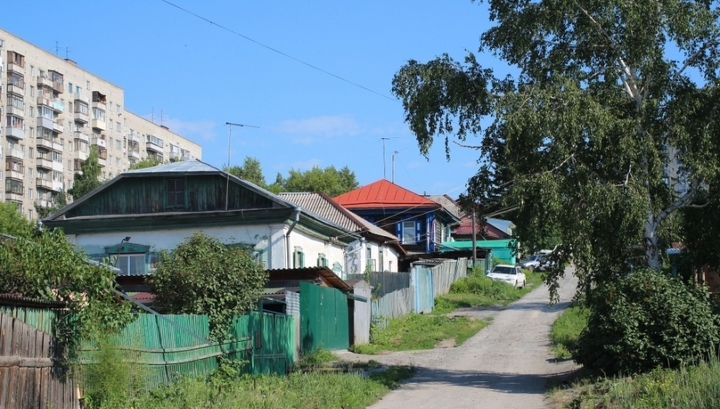 Живущие в квартирах россияне чаще довольны ЖКХ, чем жители частного сектора