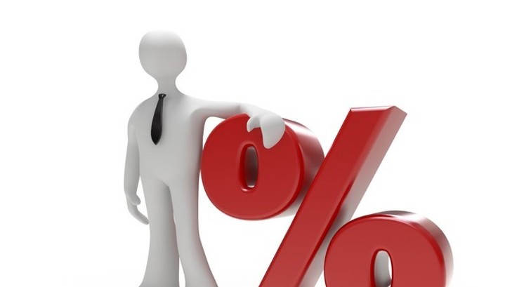 Средняя максимальная ставка по рублевым вкладам снизилась до 6,8%