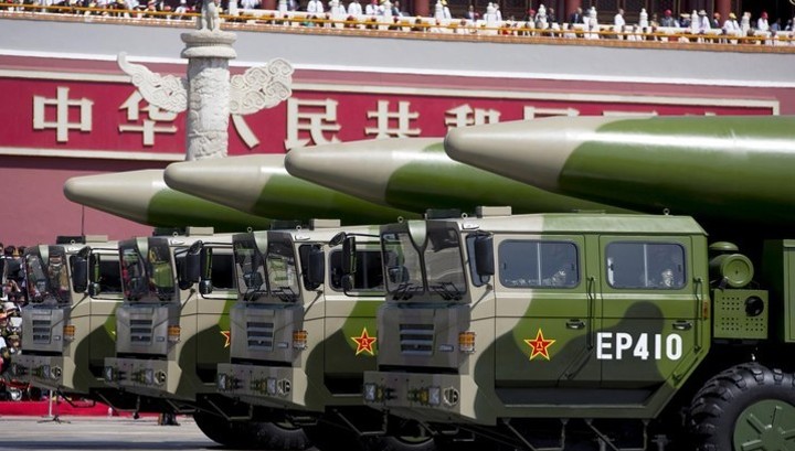 Китай продемонстрировал свой ракетный потенциал. Что делать США?