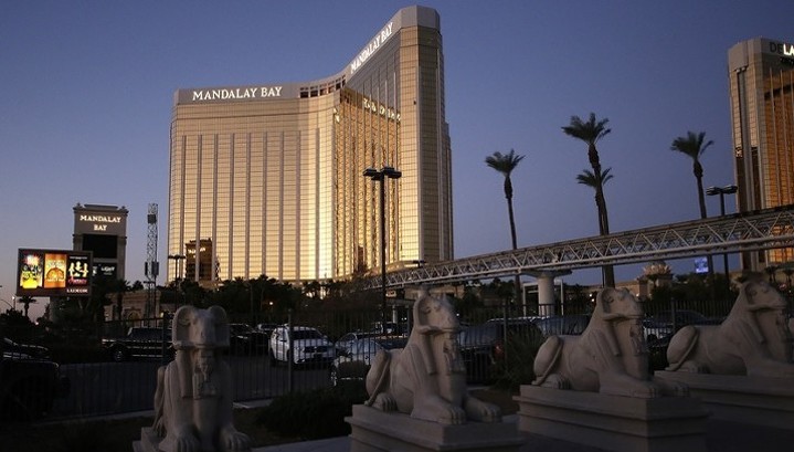 Пострадавшие в самом массовом расстреле в США взыскали $800 млн с MGM Resorts International