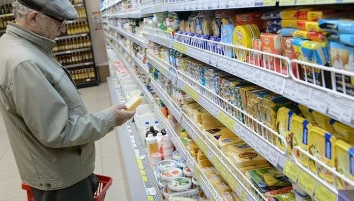 Инфляция в России четвертую неделю подряд держится на нулевом уровне