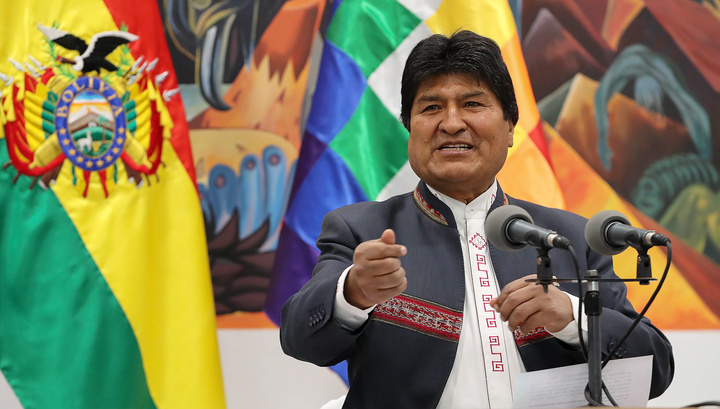 Эво Моралес призвал боливийцев к сплочению