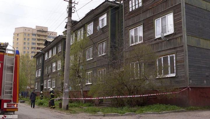 Начал движение: в Архангельске со свай сошел трехэтажный жилой дом