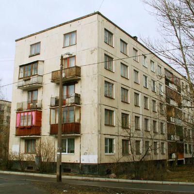 Пятиэтажки, жители которых не голосовали по реновации, снесут в последнюю очередь Пятиэтажки, жители которых не голосовали по реновации, снесут в последнюю очередь