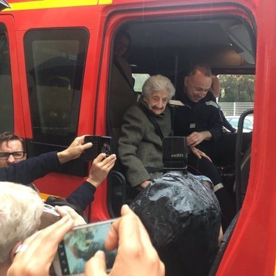 Пожарные спасли 14 человек при тушении пожара в Москве Пожарные спасли 14 человек при тушении пожара в Москве