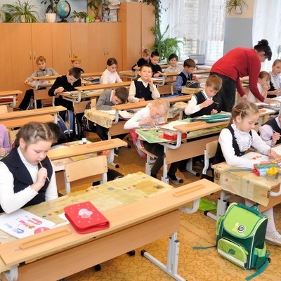 Роспотребнадзор предложил продлить санитарные меры в школах до 2022 года Роспотребнадзор предложил продлить санитарные меры в школах до 2022 года