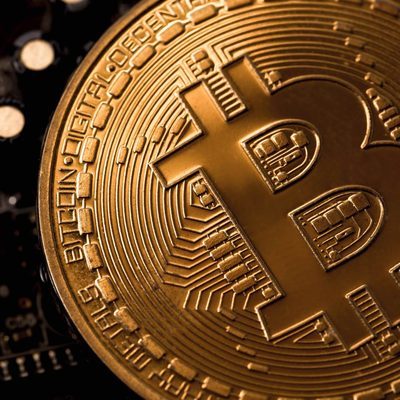 Курс биткойна превысил отметку 20 тысяч долларов Курс биткойна превысил отметку 20 тысяч долларов