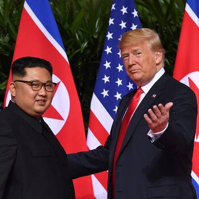 Дональд Трамп опубликовал в Twitter письмо Ким Чен Ына Дональд Трамп опубликовал в Twitter письмо Ким Чен Ына