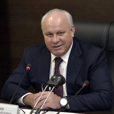 Действующий глава Хакасии Виктор Зимин снял свою кандидатуру с выборов главы региона Действующий глава Хакасии Виктор Зимин снял свою кандидатуру с выборов главы региона