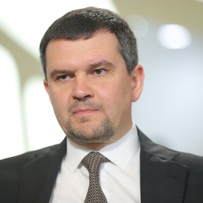 Акимов предложил увеличить скорость на федеральных трассах Акимов предложил увеличить скорость на федеральных трассах