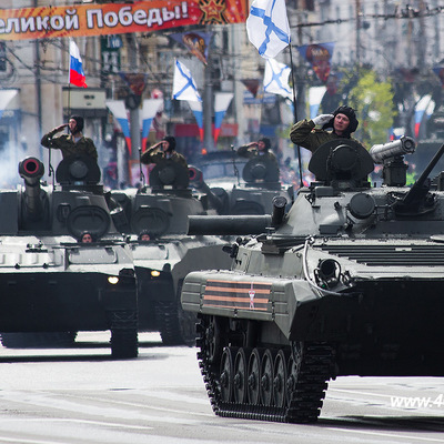 Военная техника ко дню Победы перевезена на улицу Нижние Мнёвники Военная техника ко дню Победы перевезена на улицу Нижние Мнёвники
