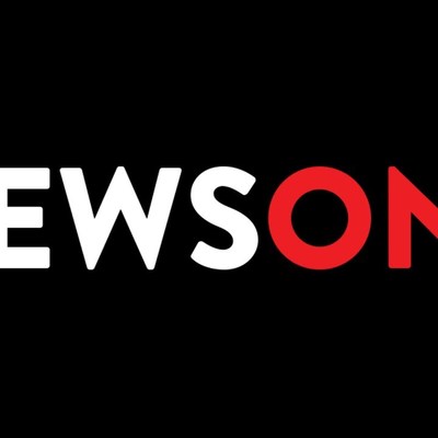 В Киеве проходит акция в поддержку журналистов телеканала NewsOne В Киеве проходит акция в поддержку журналистов телеканала NewsOne