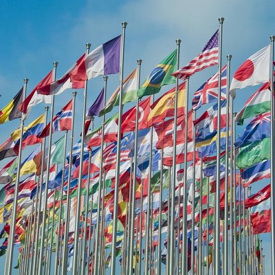 Власти Боливии решили разорвать дипломатические отношения с Венесуэлой Власти Боливии решили разорвать дипломатические отношения с Венесуэлой