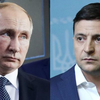 Песков рассказал о ходе разговора между Путиным и Зеленским Песков рассказал о ходе разговора между Путиным и Зеленским