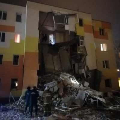 Под завалами жилого дома под Белгородом после взрыва бытового газа могут быть люди Под завалами жилого дома под Белгородом после взрыва бытового газа могут быть люди