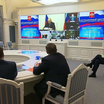 Путин предостерег чиновников от соблазна свалить собственные недоработки на последствия пандемии Путин предостерег чиновников от соблазна свалить собственные недоработки на последствия пандемии