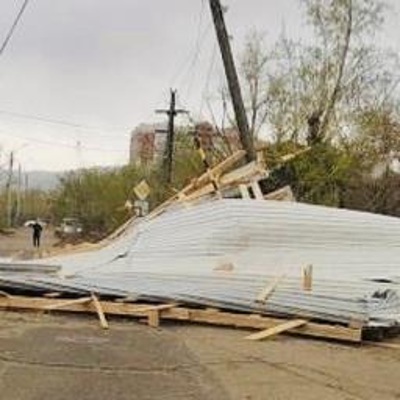 В России летом прогнозируется рост числа смерчей и ураганов В России летом прогнозируется рост числа смерчей и ураганов
