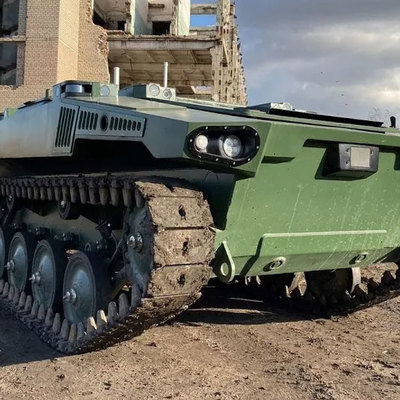 В России провели полигонные испытания ударных роботов 