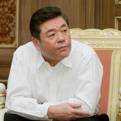 Орденом восходящего солнца награжден предприниматель и японовед Ф. Шодиев Орденом восходящего солнца награжден предприниматель и японовед Ф. Шодиев