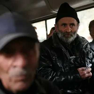 За сутки в Нагорный Карабах с территории Армении вернулись более двух тысяч беженцев За сутки в Нагорный Карабах с территории Армении вернулись более двух тысяч беженцев