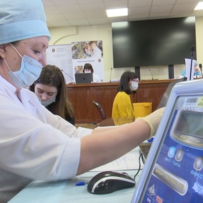 В России провели более 111 млн тестов на COVID-19 В России провели более 111 млн тестов на COVID-19