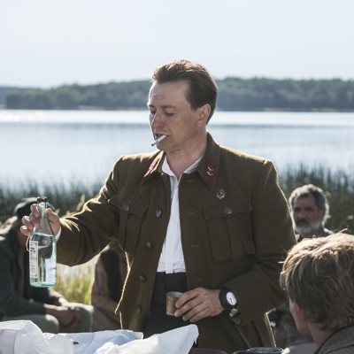 Кадр из сериала "Обитель"