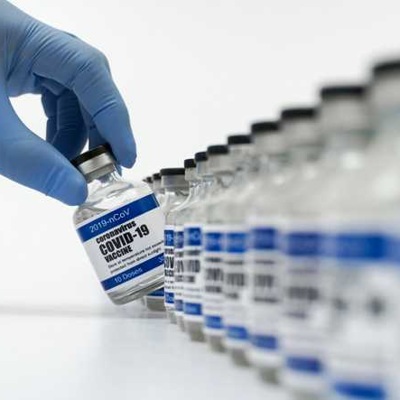 Минпромторг отчитался о поощрениях для привившихся от Ковида пенсионерах Минпромторг отчитался о поощрениях для привившихся от Ковида пенсионерах