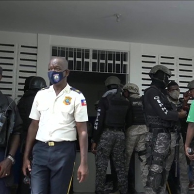 Перестрелка у здания парламента помешала экс-сенатору Гаити принести присягу