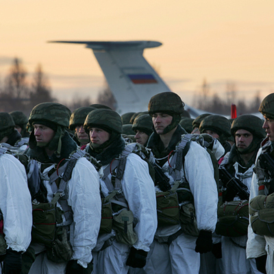 Российские десантники отработали все формы высадки в рамках учений Российские десантники отработали все формы высадки в рамках учений