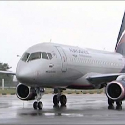 Пассажиры вернувшегося в аэропорт SSJ-100 вылетели из Ульяновска в Москву на Airbus A320 Пассажиры вернувшегося в аэропорт SSJ-100 вылетели из Ульяновска в Москву на Airbus A320