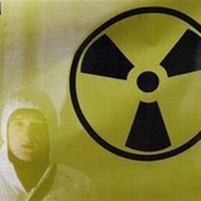 Контейнеры с урановой рудой обнаружили в подвале музея заповедника Контейнеры с урановой рудой обнаружили в подвале музея заповедника