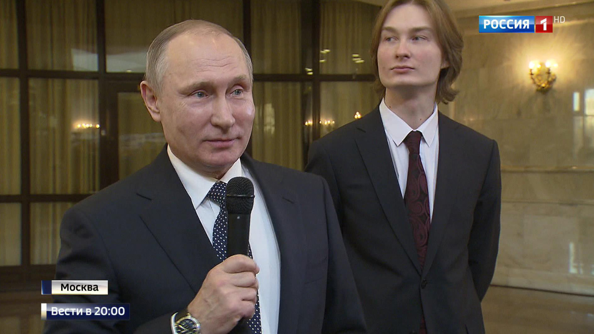 Путин вспомнил молодость