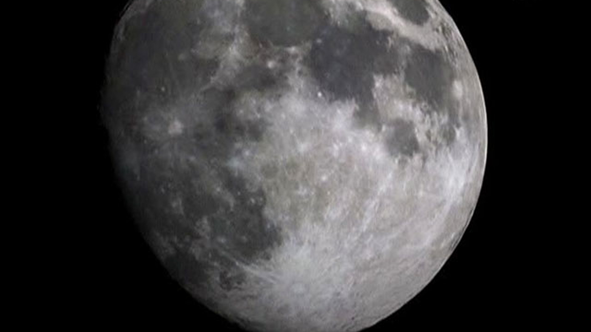 Фото земли с Луны