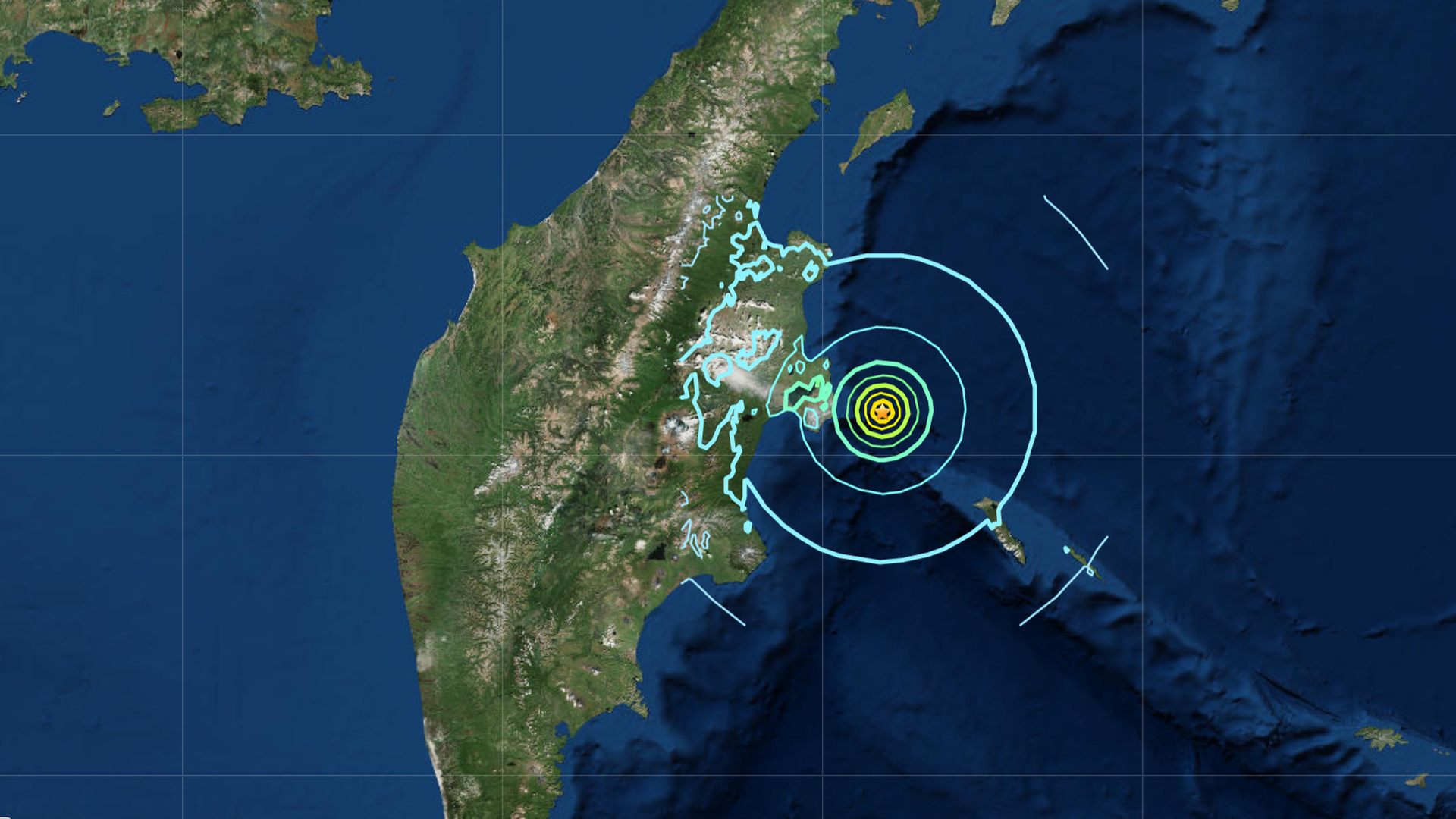 Землетрясение камчатка вулкан. Землетрясение на Камчатке сейчас. Эпицентр землетрясения Камчатка. Землетрясение Петропавловск Камчатский. Землетрясение на Камчатке сегодня.