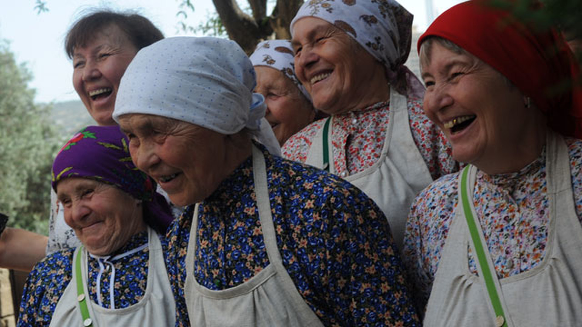 Бурановская бабушка и мадонна фото