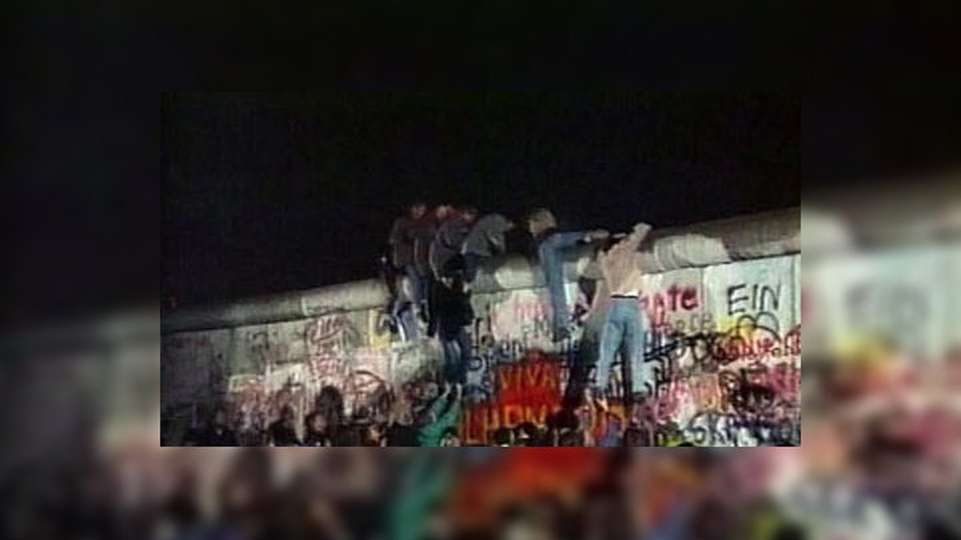Гельмут коль падение Берлинской стены