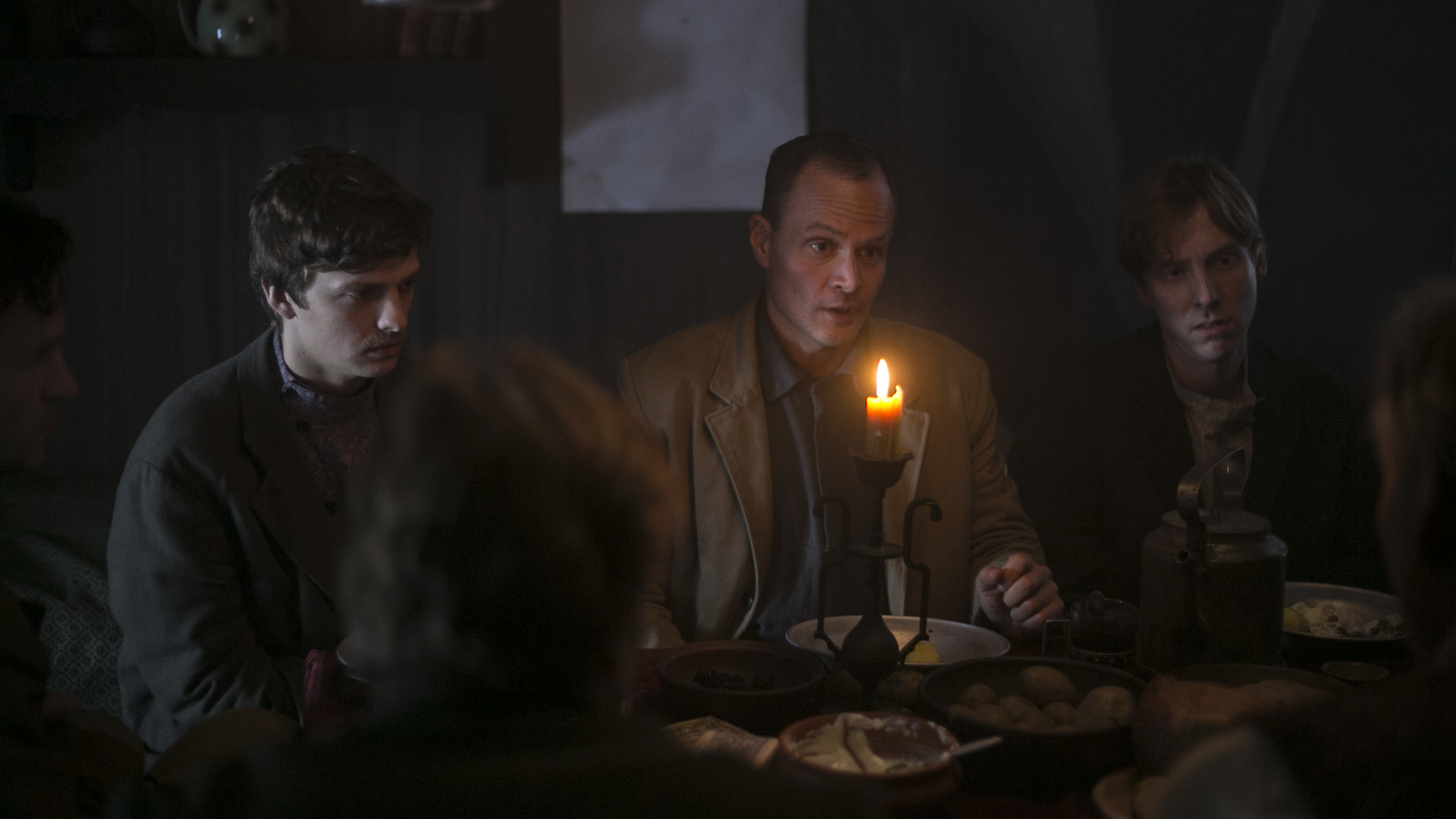 Кадры из сериала "Обитель"